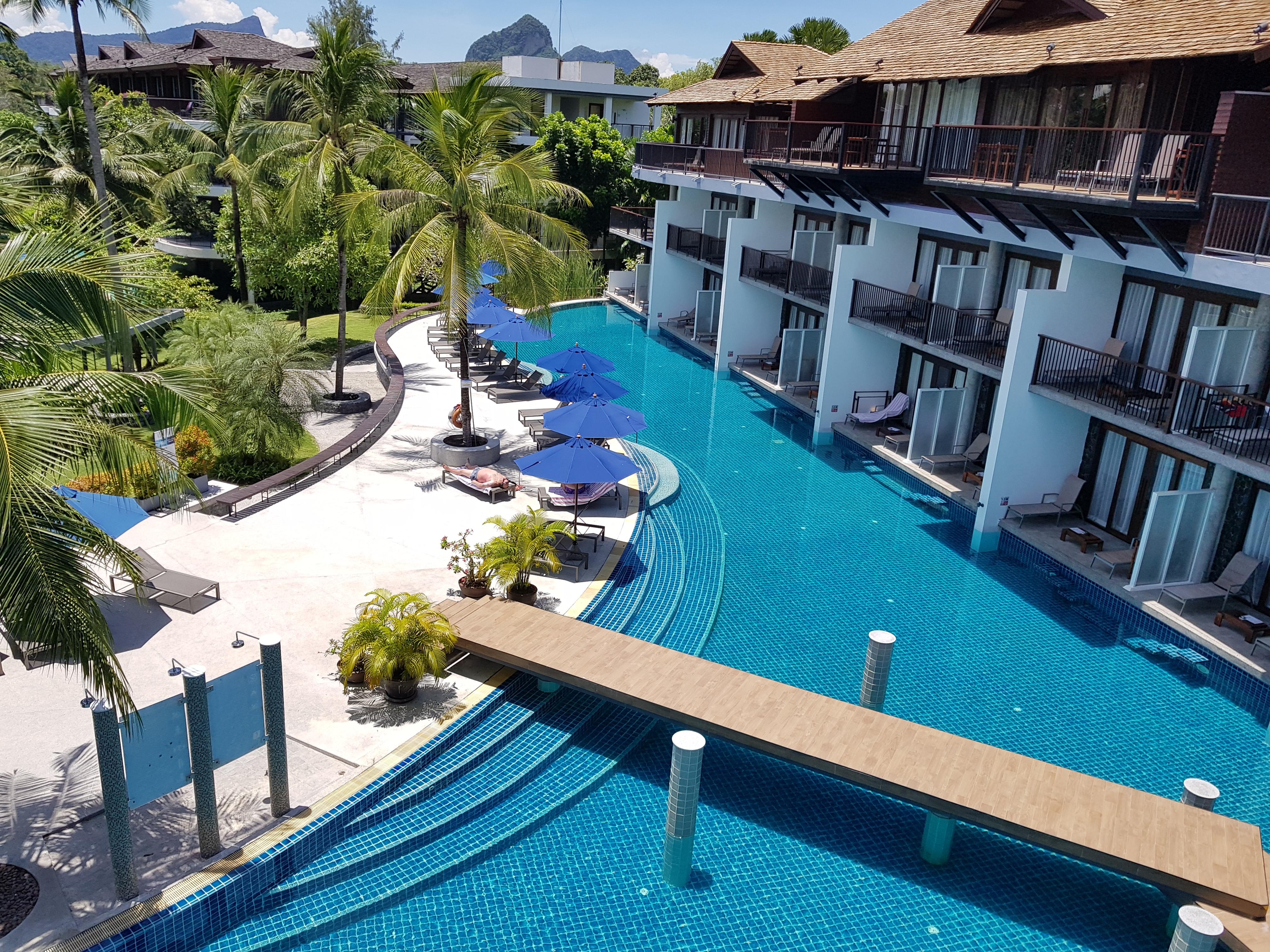 Holiday Ao Nang Beach Resort, Krabi - Sha Extra Plus Exterior photo